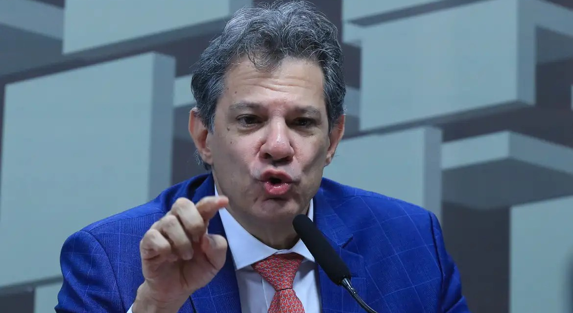 Haddad avalia como robusto processo do BC sobre o Banco Master