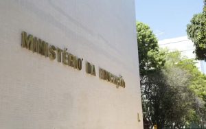 Seis universidades com curso de medicina em Goiás podem ser punidas pelo MEC após avaliação negativa