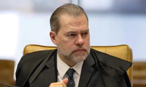 Em nota, Toffoli diz que eventual envio do caso Master à 1ª instância só será decidido após conclusão das investigações