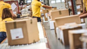Economia mantém crescimento impulsionada pelo setor de serviços, aponta IMB