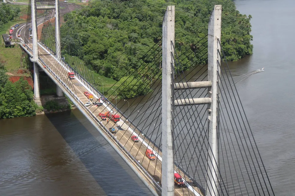 Brasileiros terão acesso à Guiana Francesa sem visto; confira condições Brasileiros terão acesso à Guiana Francesa sem visto; confira condições